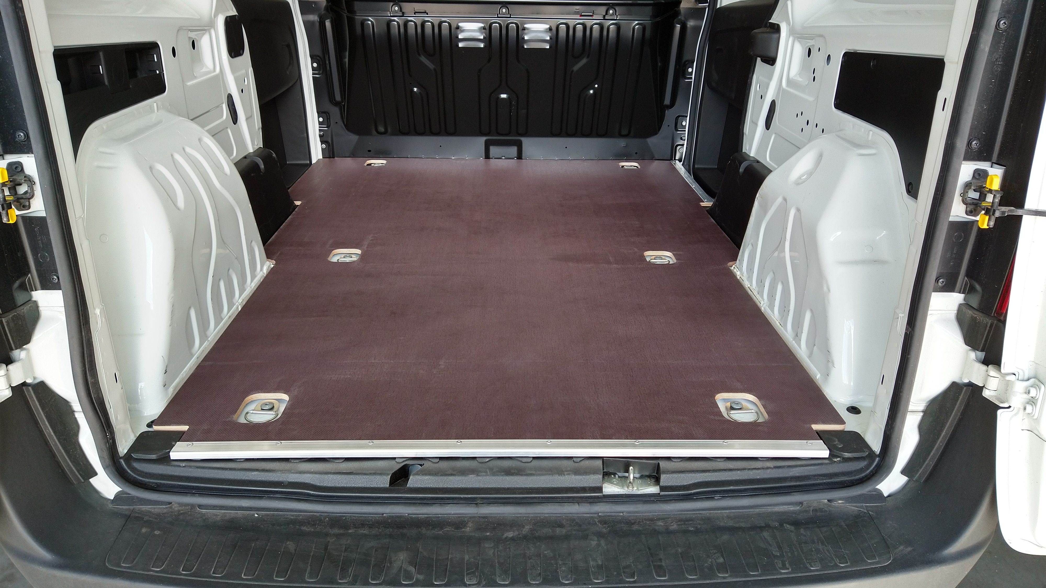 KUNDENRÜCKLÄUFER: Fahrzeugboden Fiat Doblo Cargo Maxi L2 & Maxi XL L2 / RD inkl. Alukanten